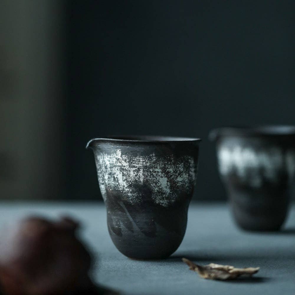 Ceramic Silver Brushing Black Pitcher