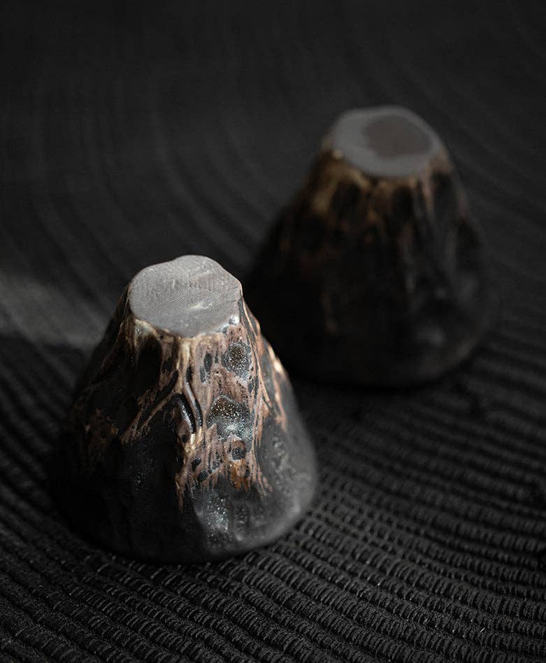 Black Wabi-sabi Tea Cup