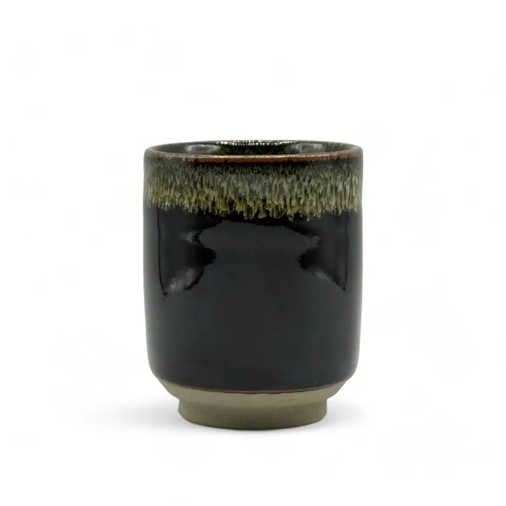 Tetsu Black Yunomi - Japanese Teacup