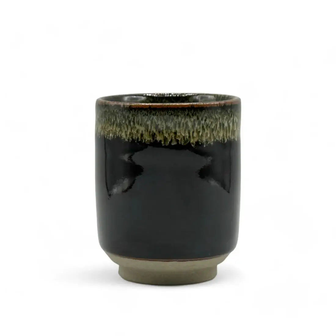 Tetsu Black Yunomi - Japanese Teacup