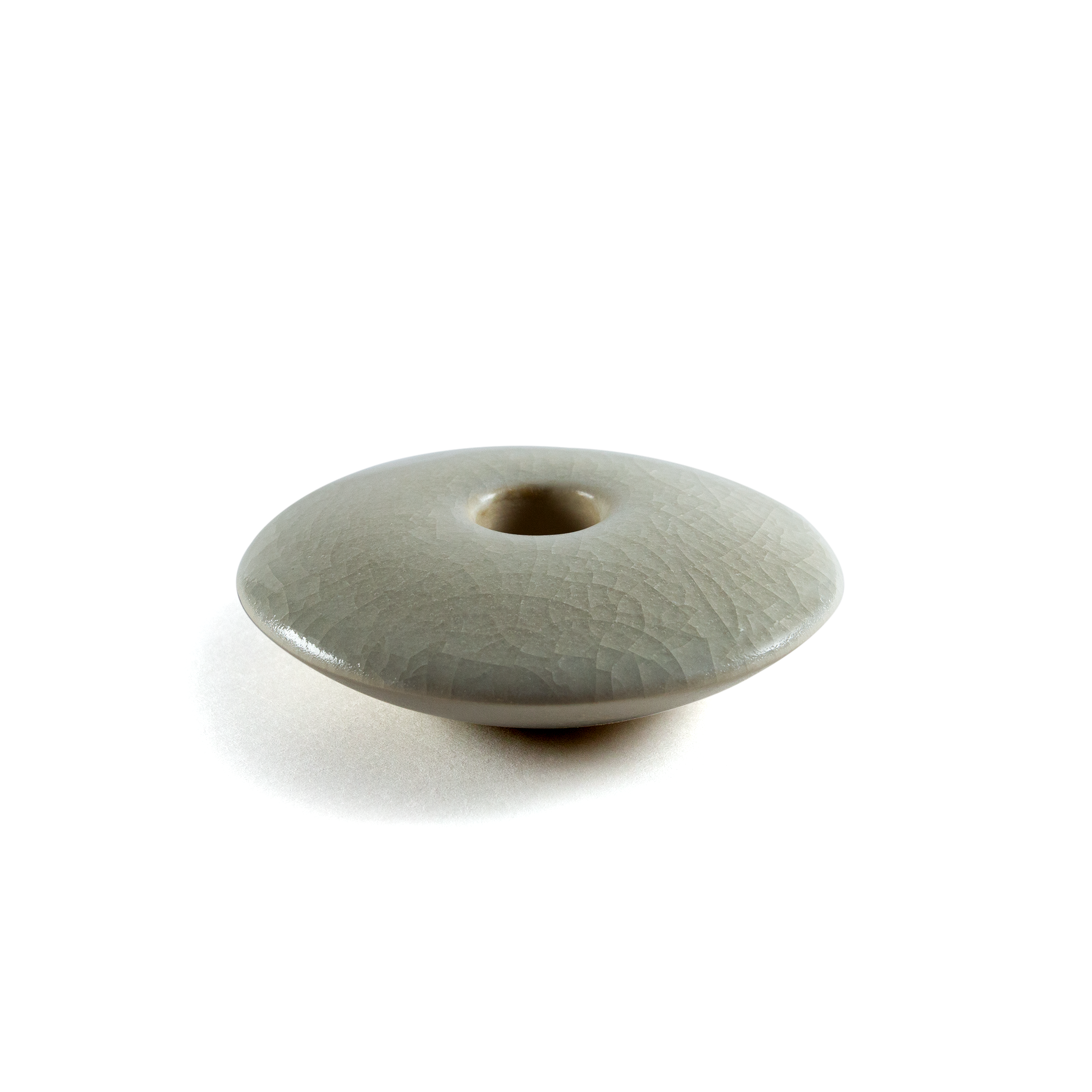 Disk Ceramic Candle Holder in Quartz