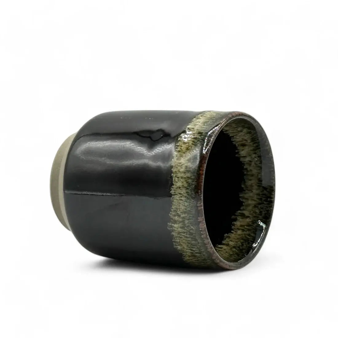 Tetsu Black Yunomi - Japanese Teacup