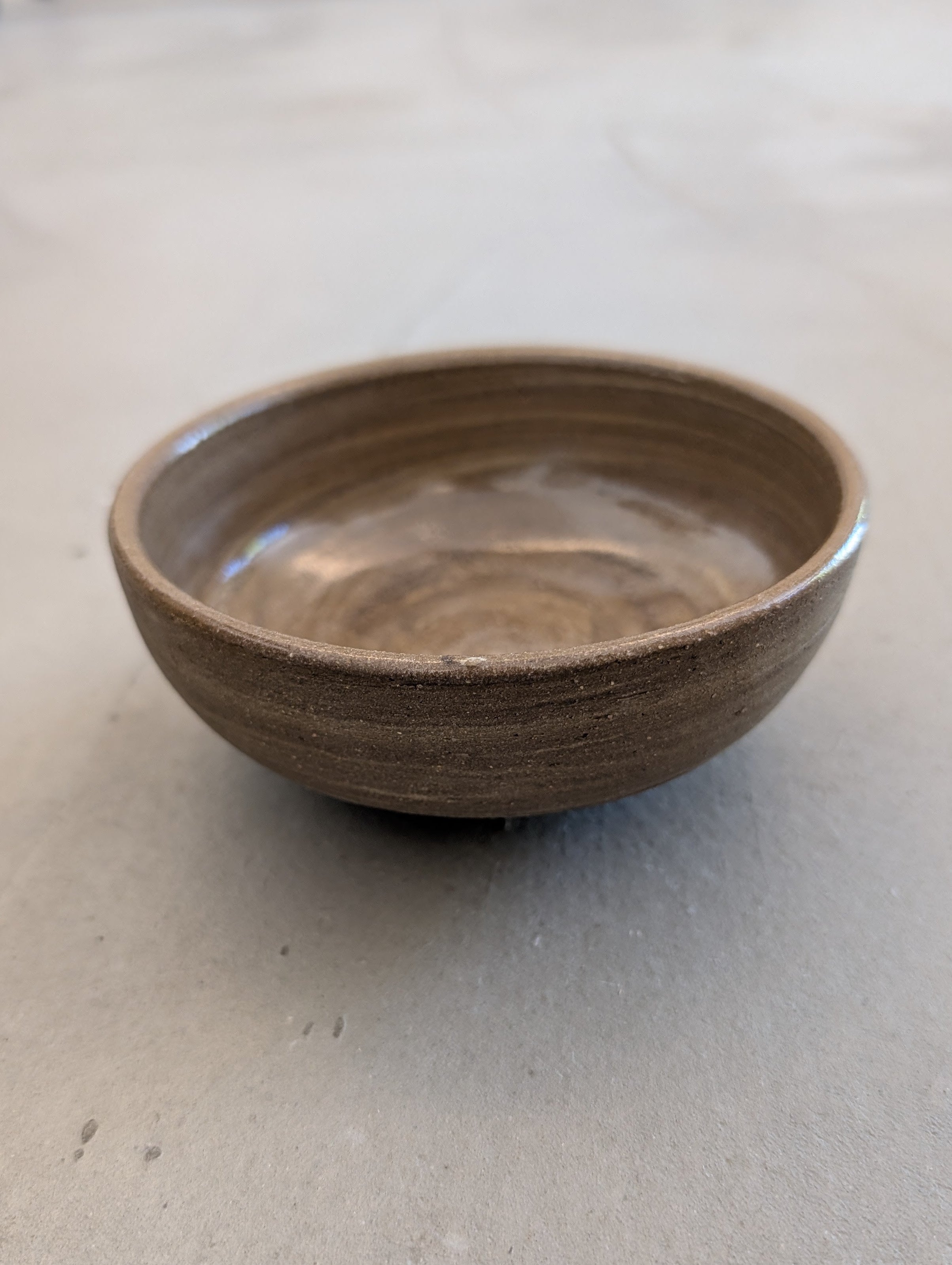Twisted clay dish x Bui Dat Studio