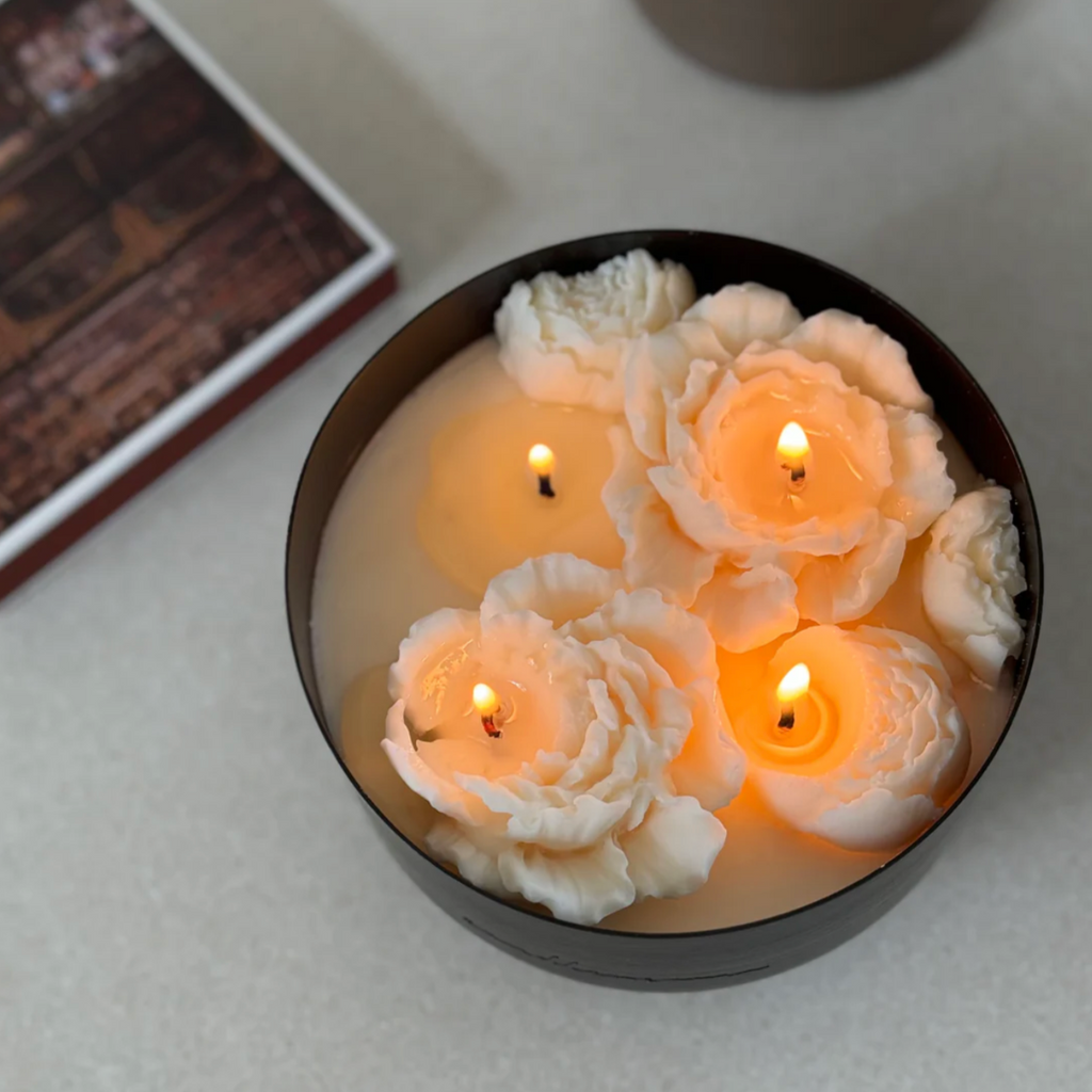 Candle Momo Peony Candle