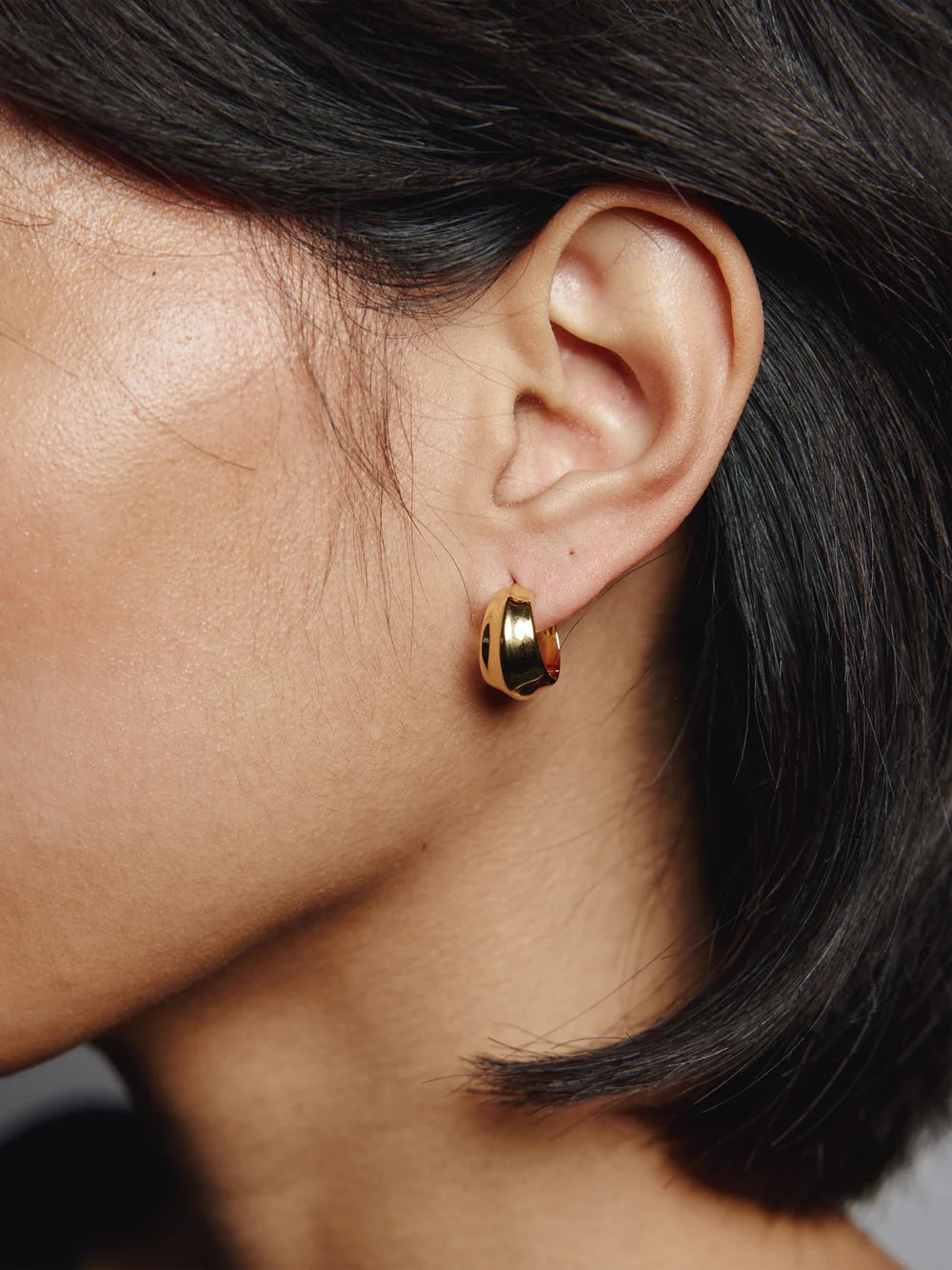 Bowen Hoops - Gold