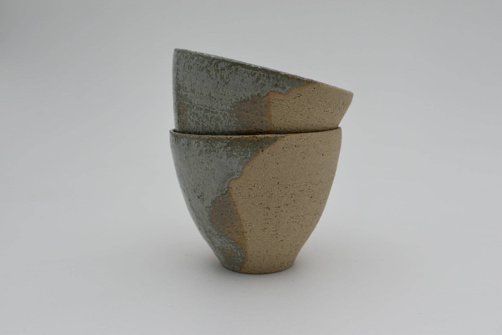 Deminue Stoneware Coffee & Tea Cup
