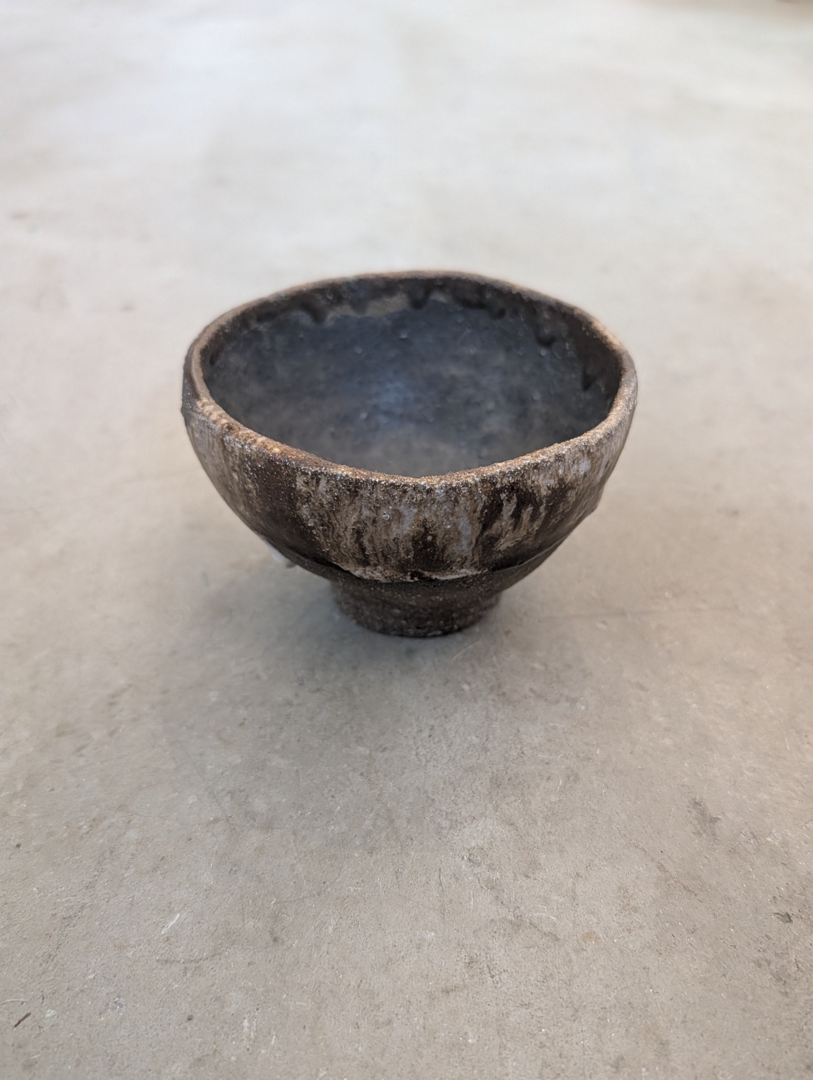 Handmade wabi-sabi bowl x Anne Siems